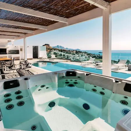 Cavo Villa