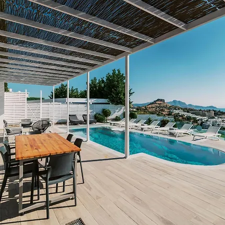 Cavo Villa Líndosz